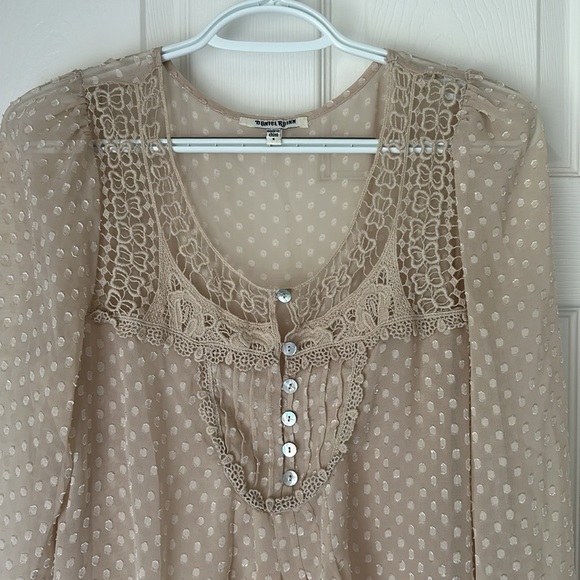 Daniel Rainn blouse size small - Picture 2 of 5